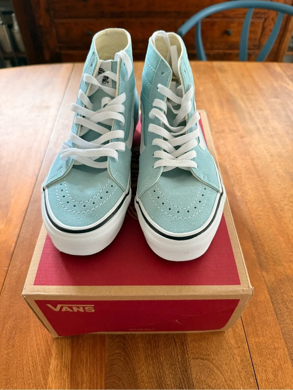NIB Vans Sk8-Hi Tapered Color Theory Canal Blue High Top Sneakers Womens 7.5